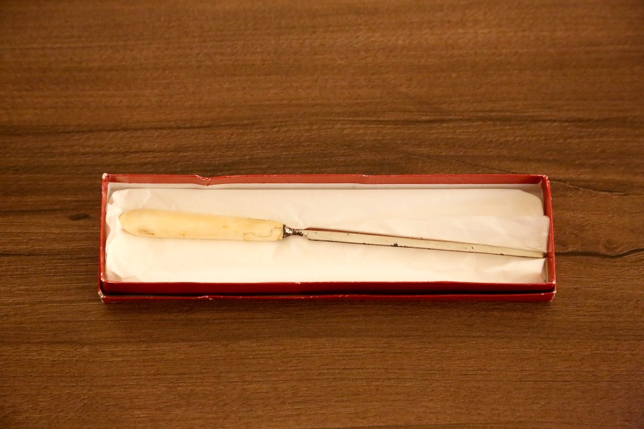 Museo del Nacionalismo vasco - Abrecartas de Aurora de Unzueta Landeta