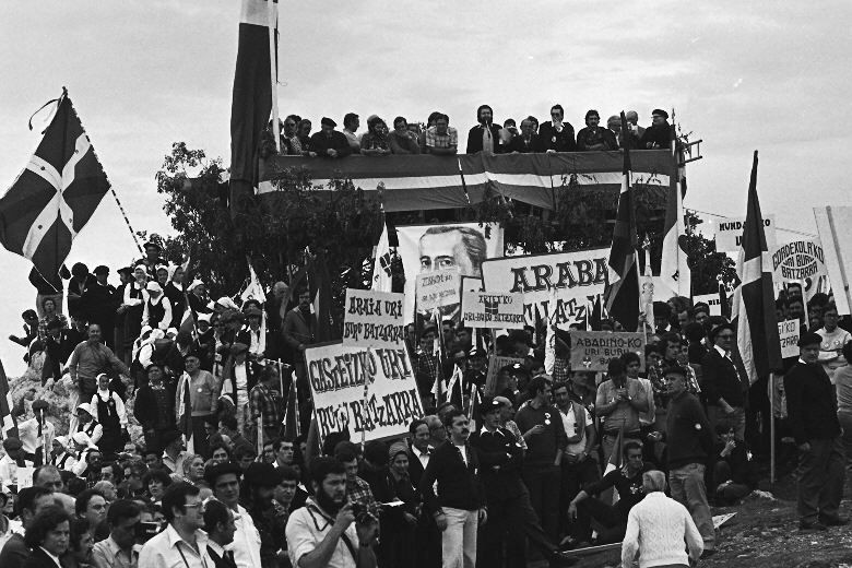 Euskal Abertzaletasunaren Museoa - Museo del Nacionalismo Vasco - Alderdi Eguna 1977