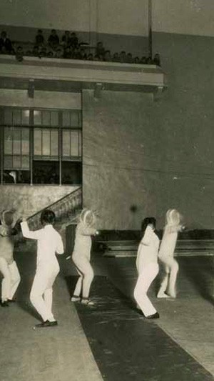 Museo del Nacionalismo Vasco - Fondo Fotográfico - Esgrima