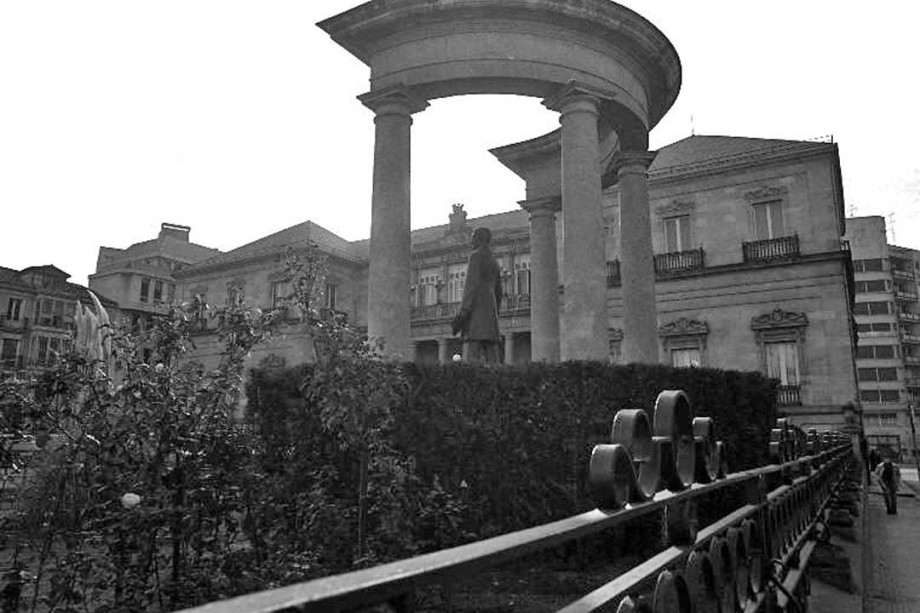 Museo del Nacionalismo Vasco. Palacio de la Diputación Foral de Álava