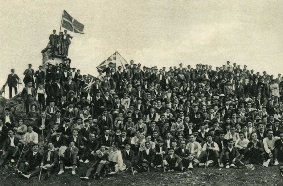 Museo del Nacionalismo Vasco - Mendirik Mendi. Euzko Mendigoizale Batza - Durango